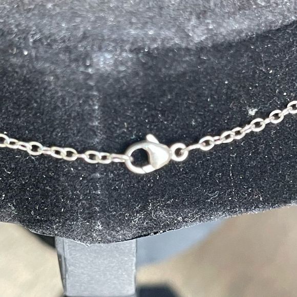 Green Bay Packers green rhinestone necklace stamped / signed with RL on back - Picture 6 of 7